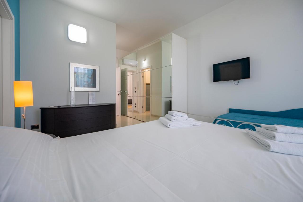 Villa Floyd Charming Rooms B&B Pachino Extérieur photo